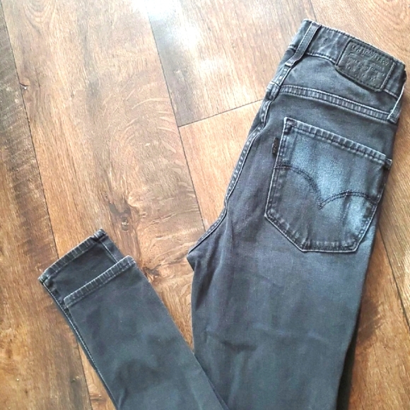Levis jeans